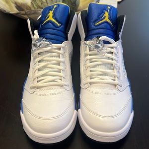 Air Jordan 5 ( Laney) size 9.5